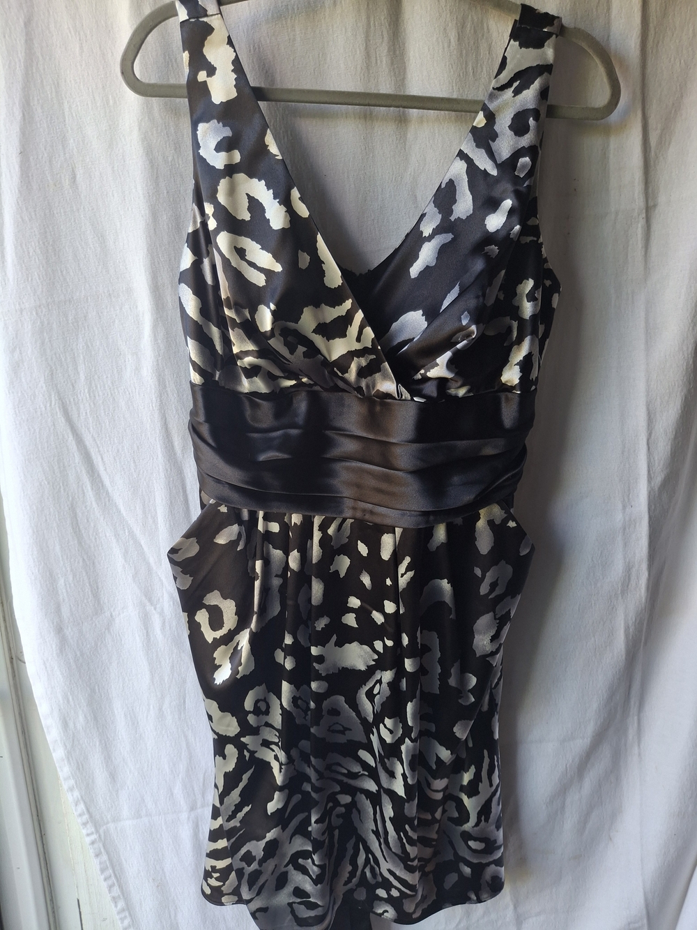 Onyx Black andSilver Animal Print V-Neck Dress - Picture 1 of 10